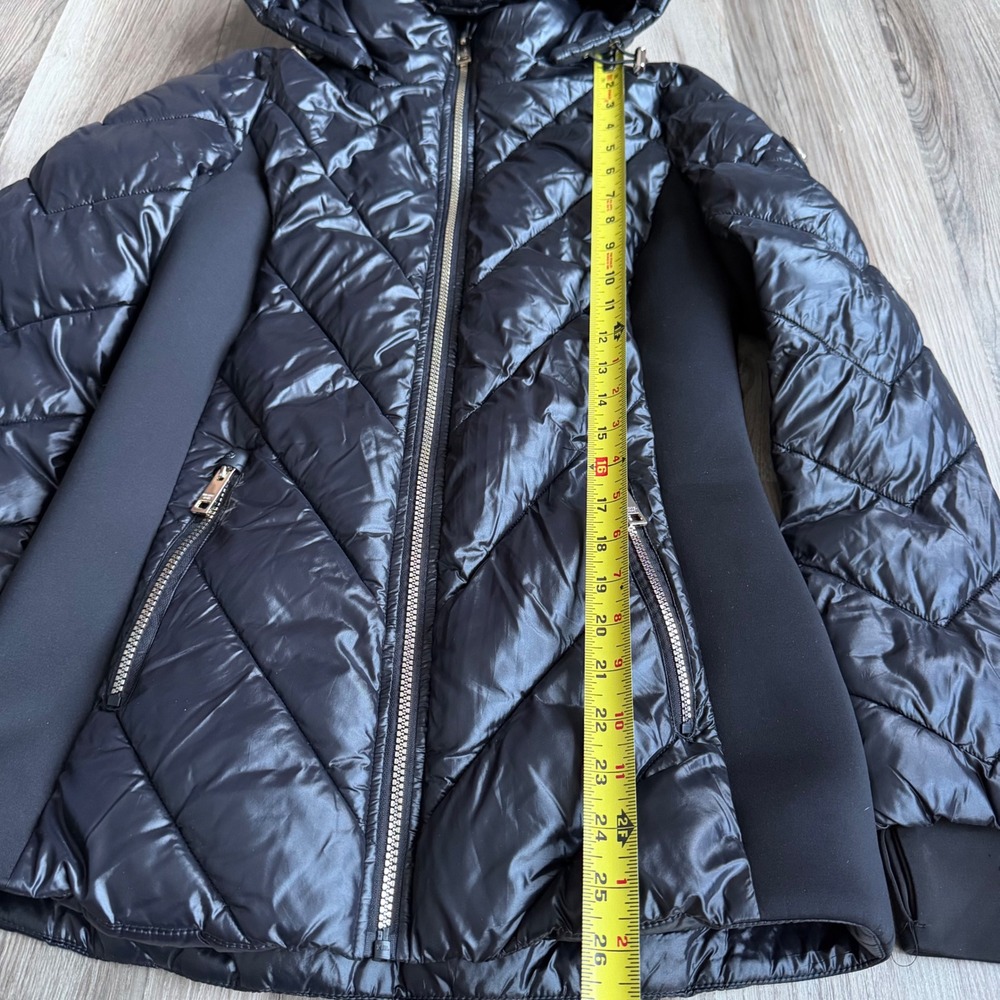 Michael Kors Womens Black Hooded Puffer Jacket Chevron Quilted Size S 155017 - Picture 5 of 7